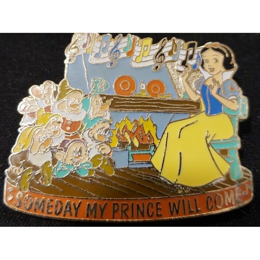 Disney Pin Snow White Magical Musical Moments Someday My Prince‎ Will Come 15353